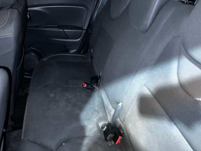 Renault Clio TRUNK