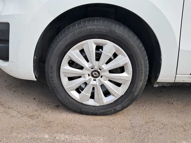 Renault Express WHEEL_AVG