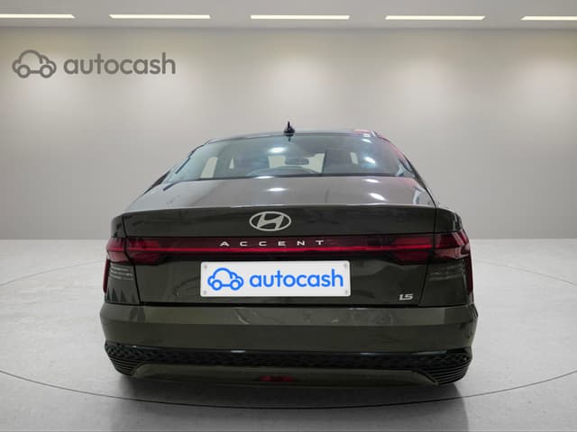 Hyundai Accent REAR
