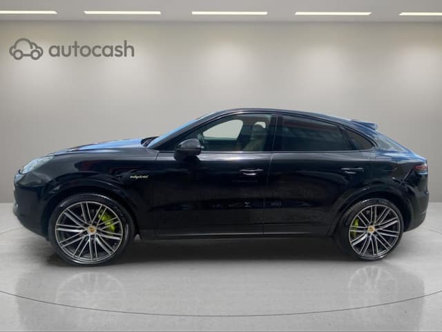 Porsche Cayenne LEFT