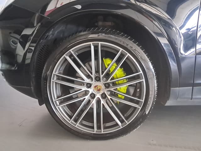 Porsche Cayenne WHEEL_AVG