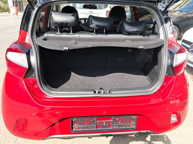 Hyundai i10 TRUNK