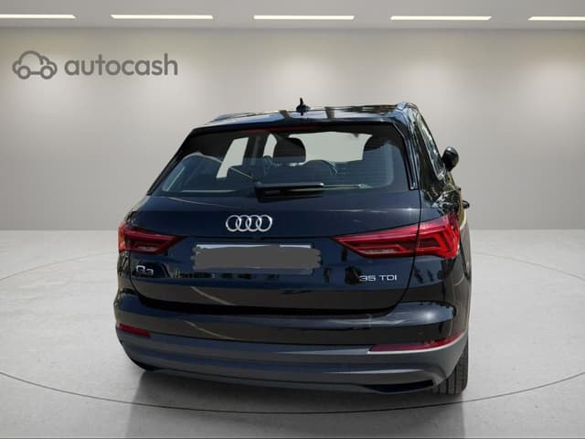 Audi Q3 REAR