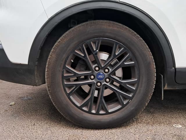 Ford Kuga WHEEL_AVG