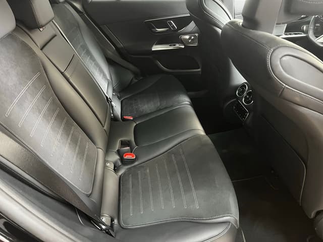Mercedes GLC REAR_SEAT