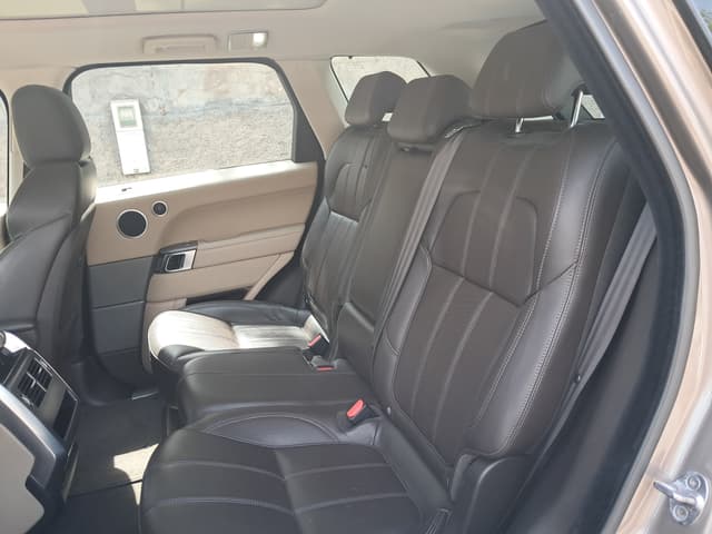 Land rover Range Rover Sport REAR_SEAT