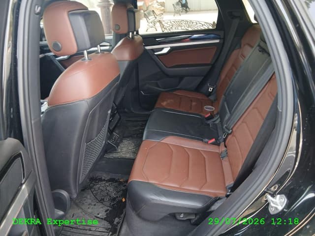 Volkswagen Touareg REAR_SEAT