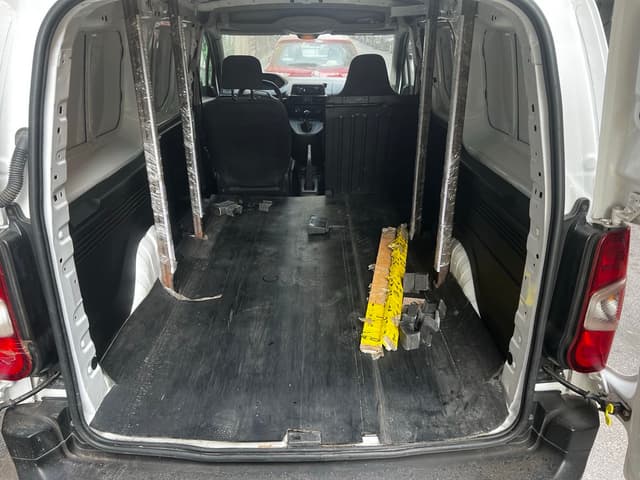Peugeot Partner TRUNK