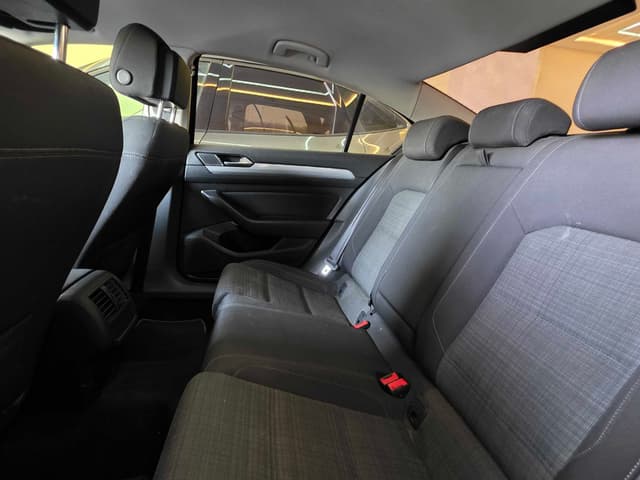 Volkswagen Passat REAR_SEAT
