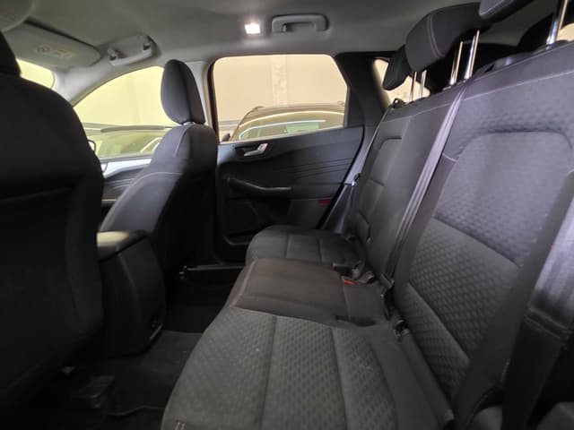 Ford Kuga REAR_SEAT
