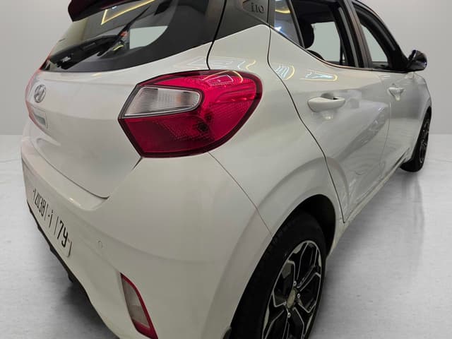 Hyundai Grand i10 RIGHT