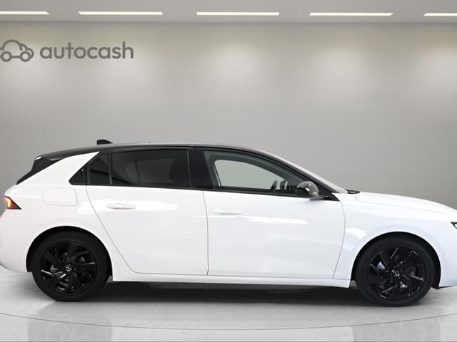 Opel Astra RIGHT