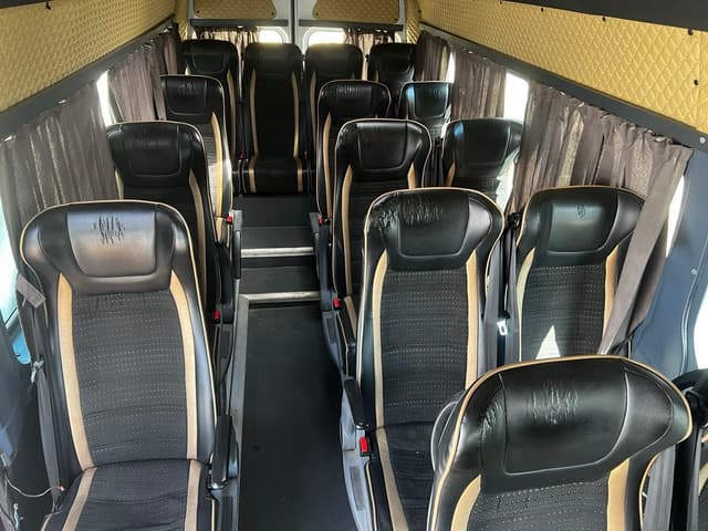 Renault Master REAR_SEAT