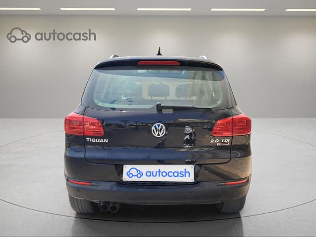 Volkswagen Tiguan REAR