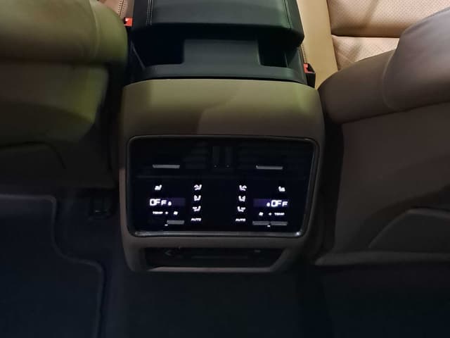 Porsche Cayenne WHEEL_ARD