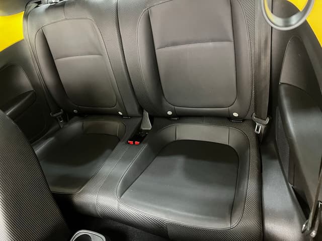 Volkswagen Coccinelle REAR_SEAT