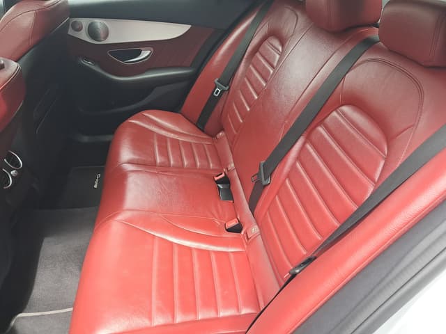 Mercedes Classe C REAR_SEAT