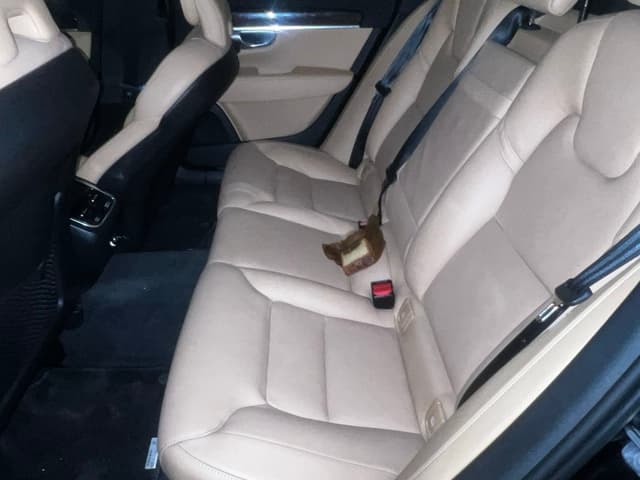 Volvo S90 REAR_SEAT