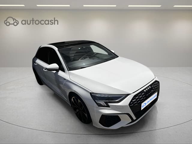 Audi A3 RIGHT