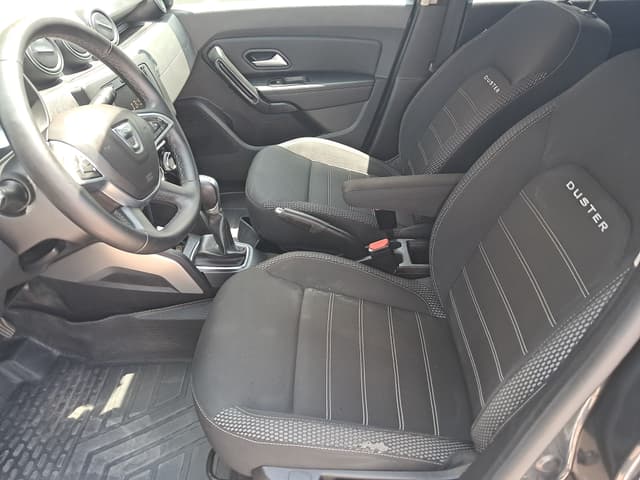 Dacia Duster FRONT_SEAT