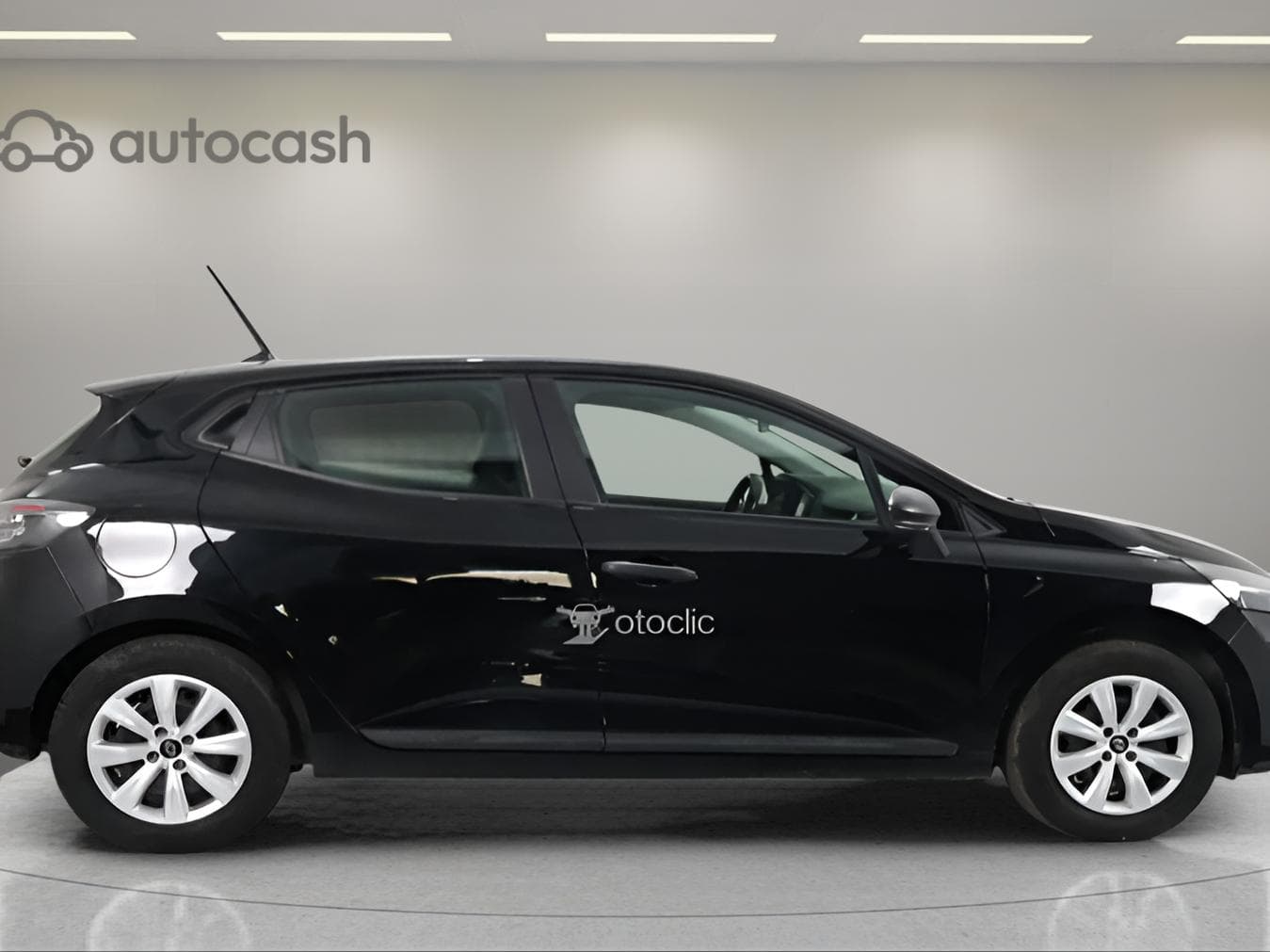 Renault Clio AUTHENTIC  DCI