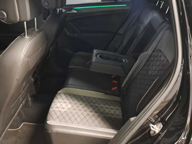 Volkswagen Tiguan REAR_SEAT