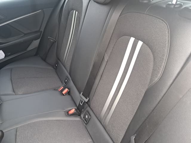 Bmw Série 1 REAR_SEAT