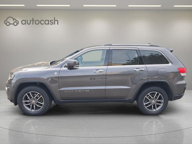 Jeep Grand Cherokee LEFT