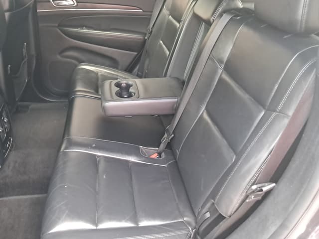Jeep Grand Cherokee REAR_SEAT
