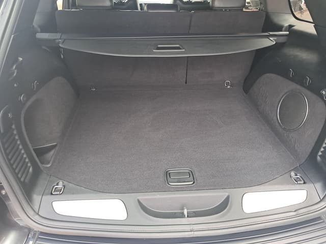 Jeep Grand Cherokee TRUNK