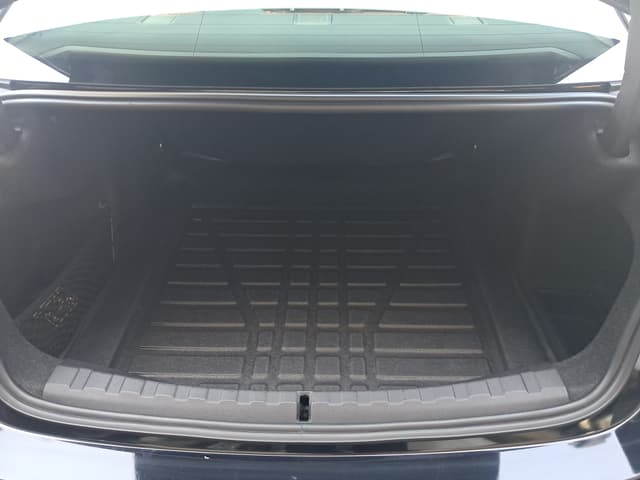 Bmw Série 3 TRUNK
