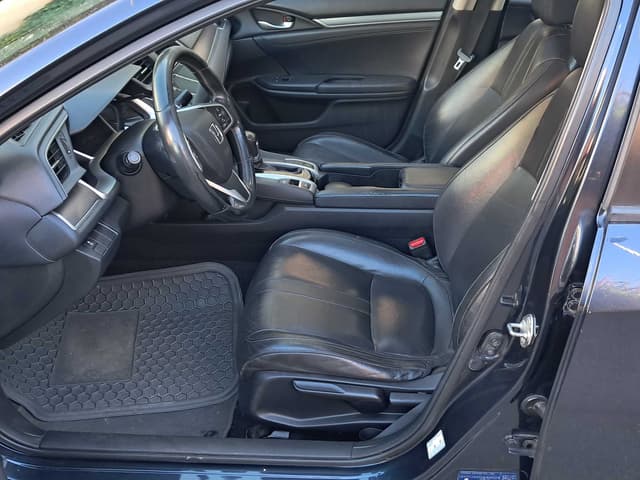 Honda Civic FRONT_SEAT