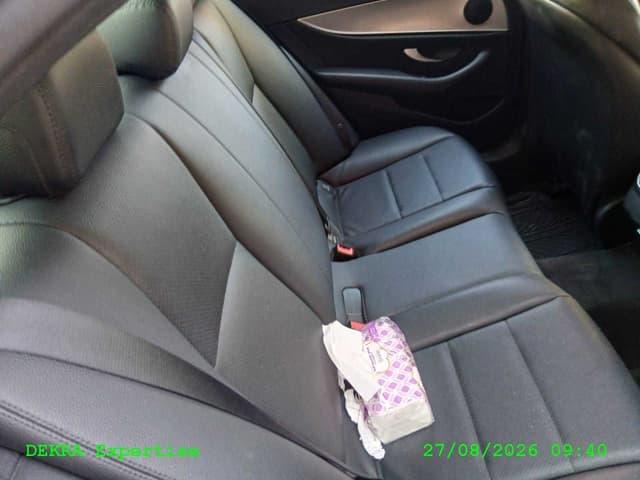Mercedes Classe E REAR_SEAT