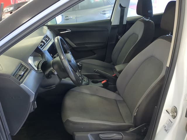 Seat Arona FRONT_SEAT