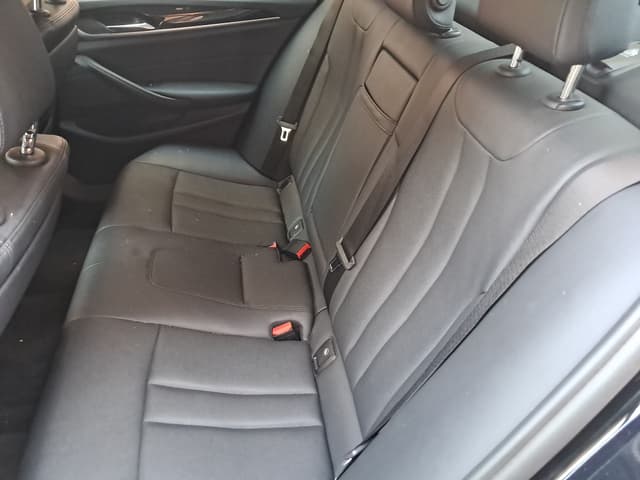 Bmw Série 5 REAR_SEAT
