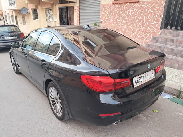 Bmw Série 5 TRUNK