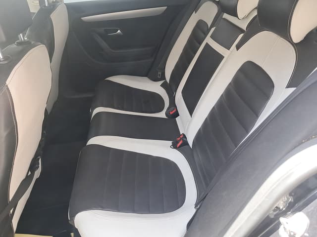 Volkswagen CC REAR_SEAT