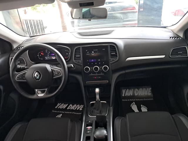 Renault Mégane FRONT_SEAT