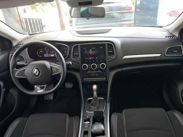 Renault Mégane FRONT_SEAT