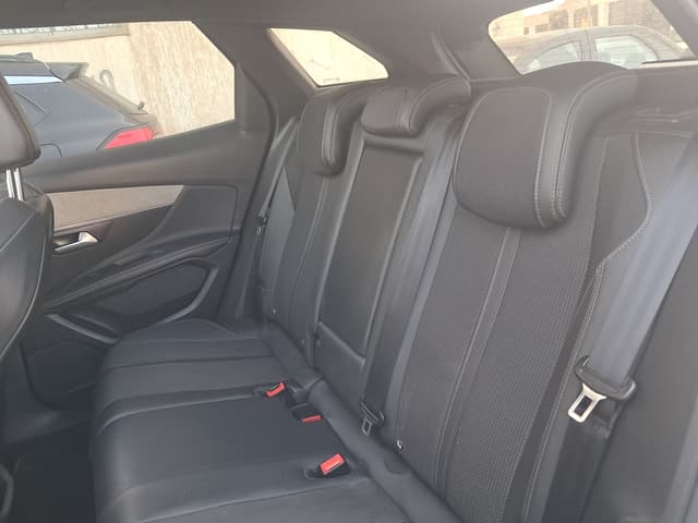 Peugeot 3008 REAR_SEAT