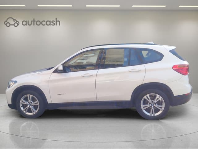 Bmw X1 LEFT