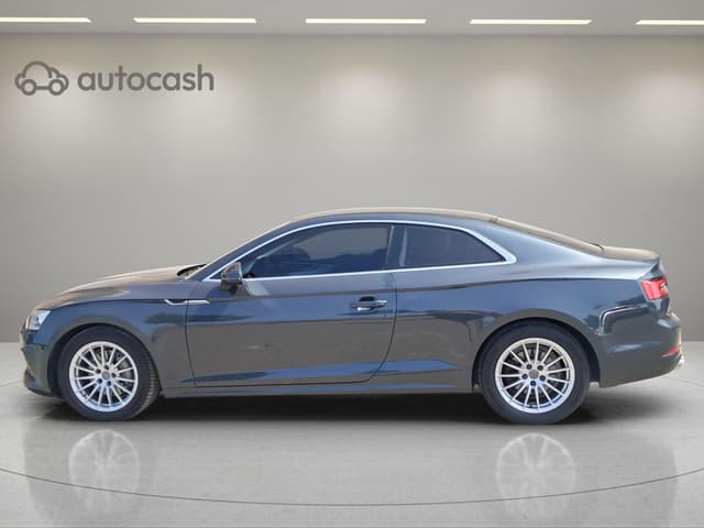 Audi A5 Coupé LEFT