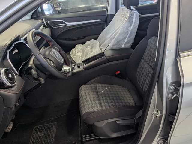 Mg ZS EV FRONT_SEAT