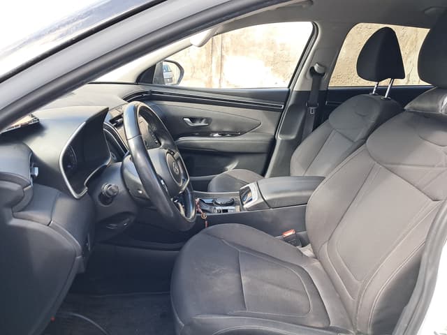 Hyundai Tucson FRONT_SEAT