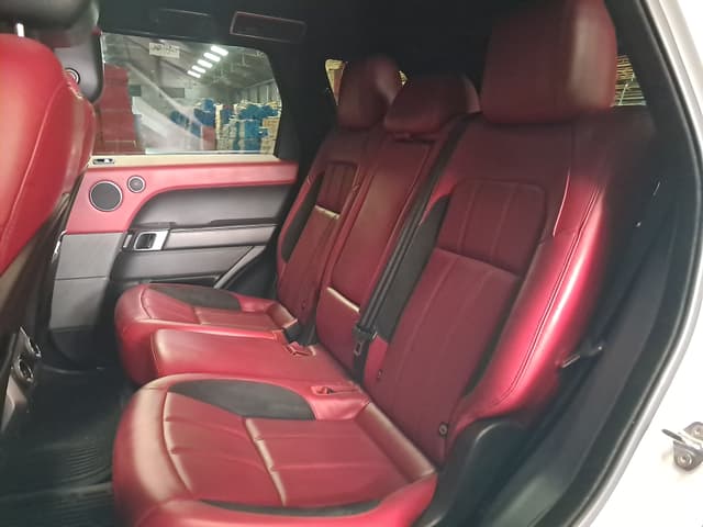 Land rover Range Rover Sport REAR_SEAT
