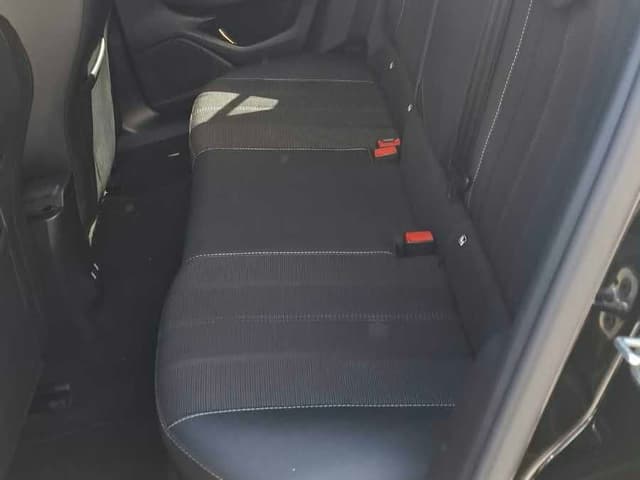 Opel Mokka REAR_SEAT