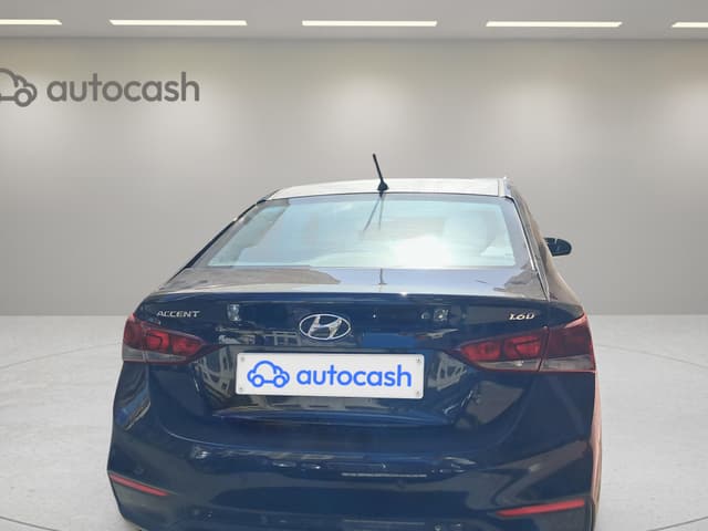 Hyundai Accent REAR