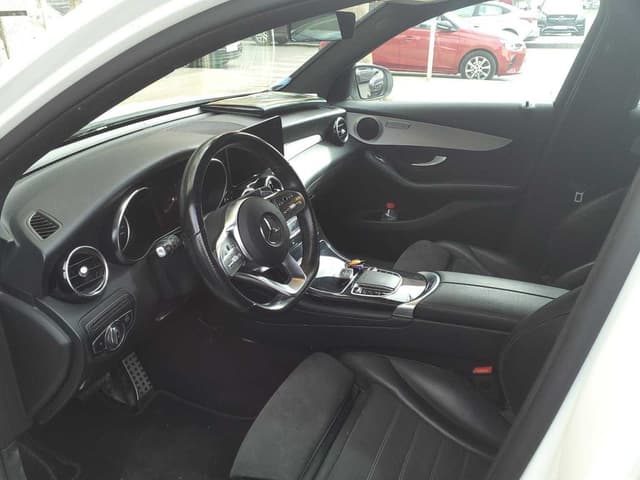Mercedes GLC FRONT_SEAT