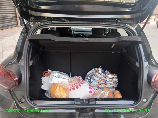 Dacia Sandero TRUNK