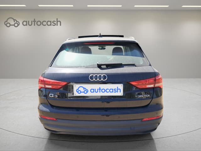 Audi Q3 REAR
